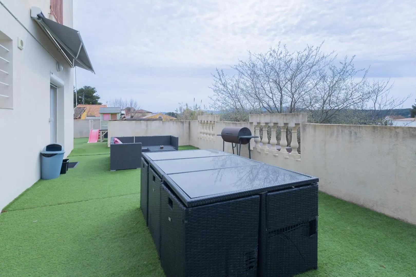 Apartment Le Cocon D'Allauch France